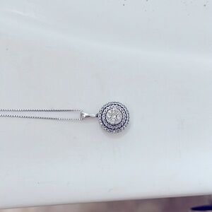 Selling a Kay jewelry that was a gift